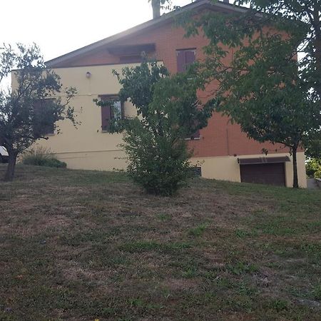 B&B I Girasoli Monte San Pietro Экстерьер фото