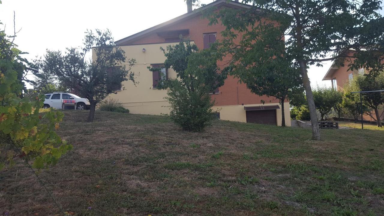 B&B I Girasoli Monte San Pietro Экстерьер фото